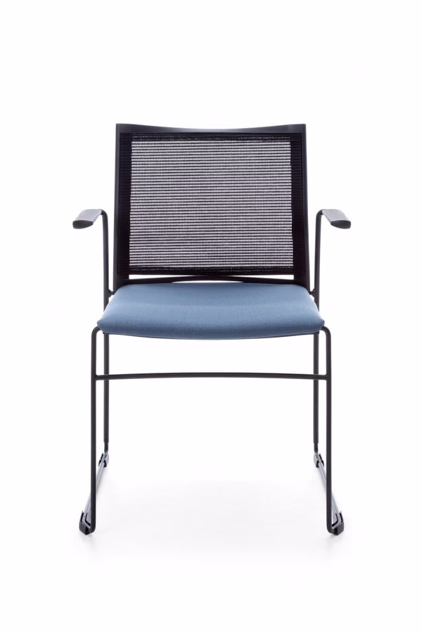 Czy łóżko tapicerowane jest praktyczne?