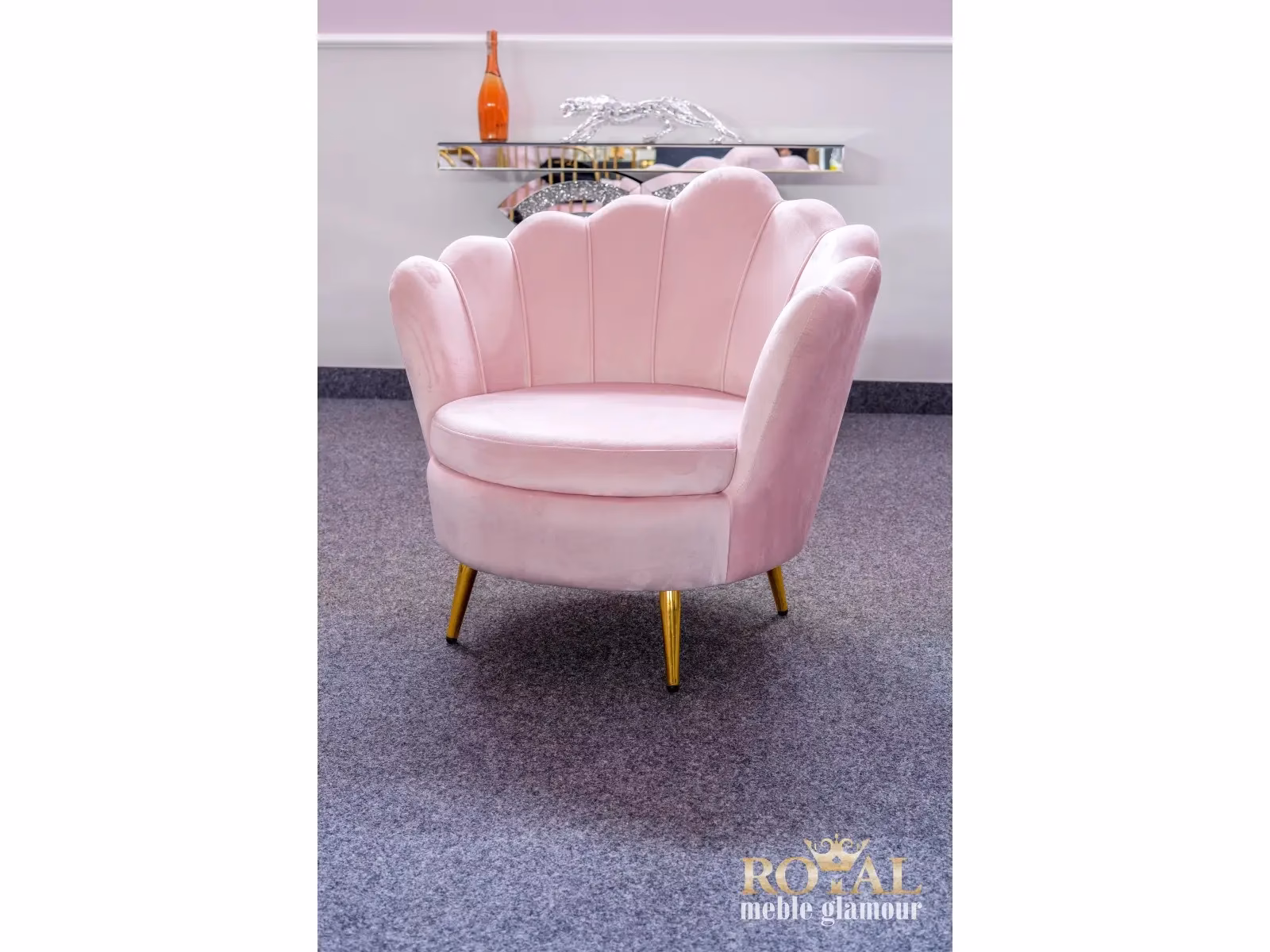 Jaki styl pasuje do fotela muszelki?