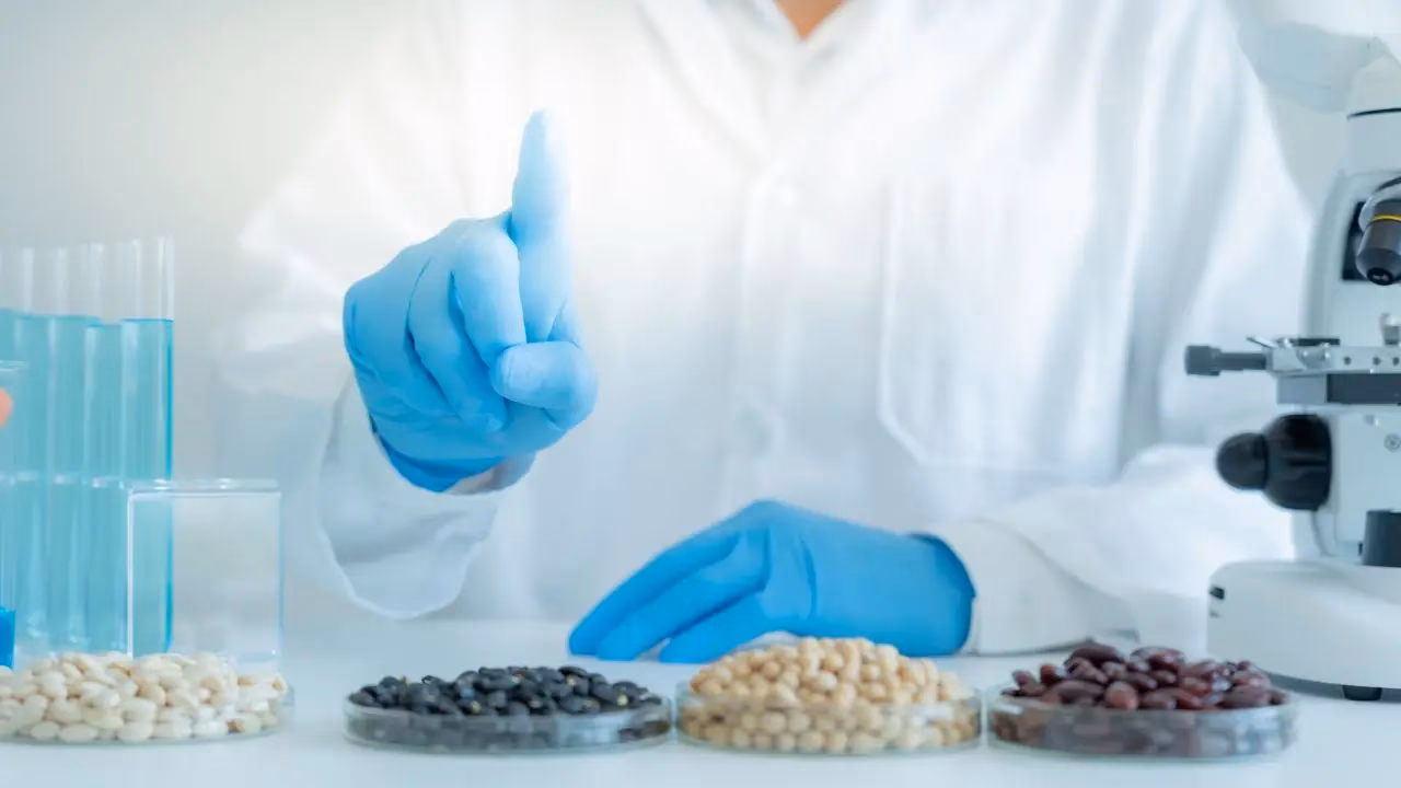 Ile zarabia kontroler jakości mebli?