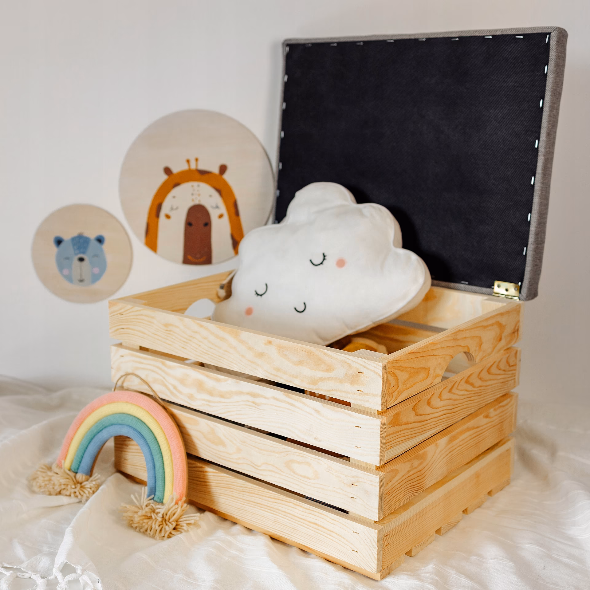 Gdzie można kupić pojemnik tapicerowany?