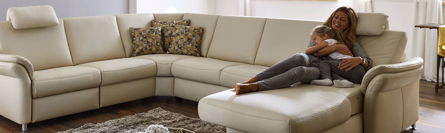 Gdzie w okolicach Śremu można znaleźć sklepy z meblami tapicerowanymi?