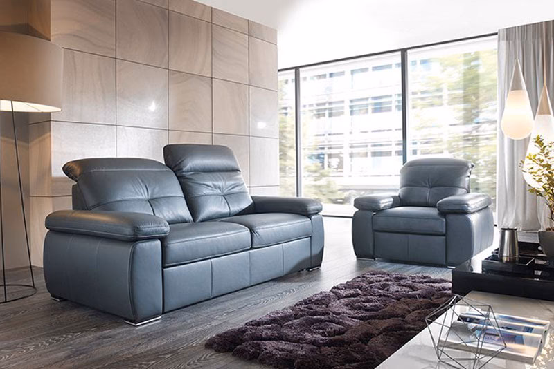 Czy producenci mebli tapicerowanych z Koszalina oferują transport i montaż?