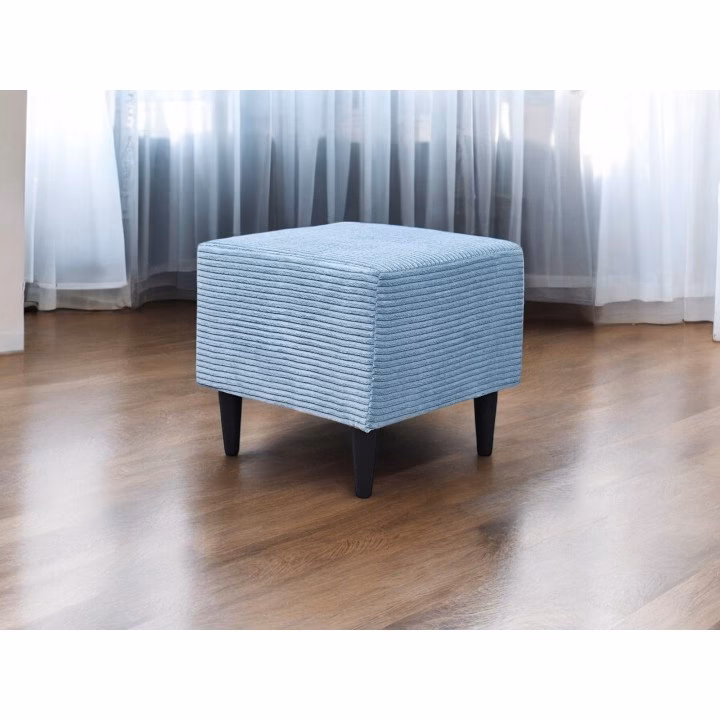 Jak czyścić puf tapicerowany?