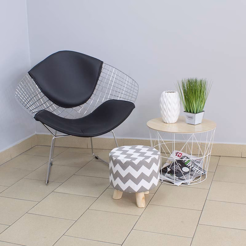 Pufa podnóżek – jaki wybrać? Rodzaje i zastosowanie puf i podnóżków