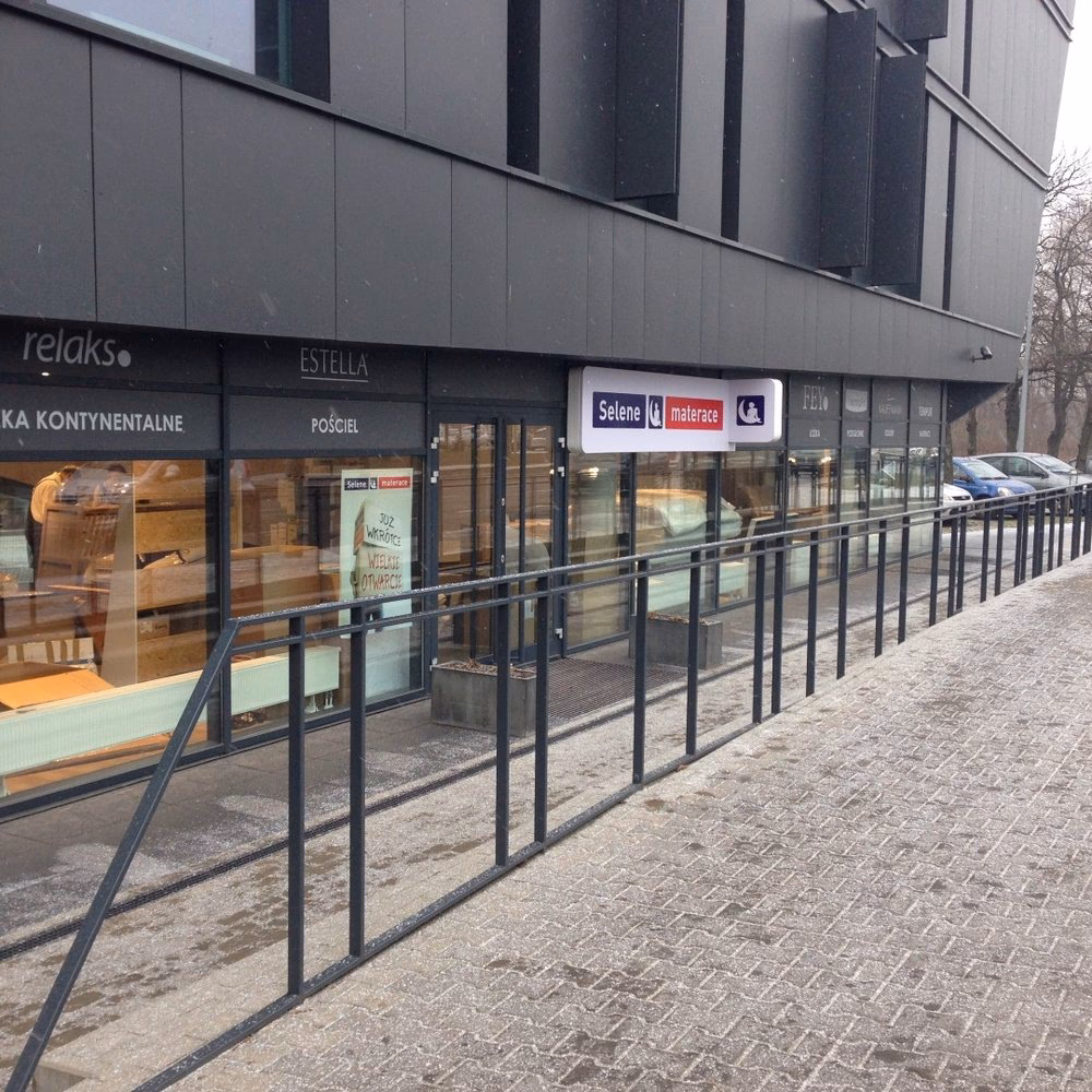 Tapicer Jerzy Sobczyk: Czy przyjmuje zlecenia?