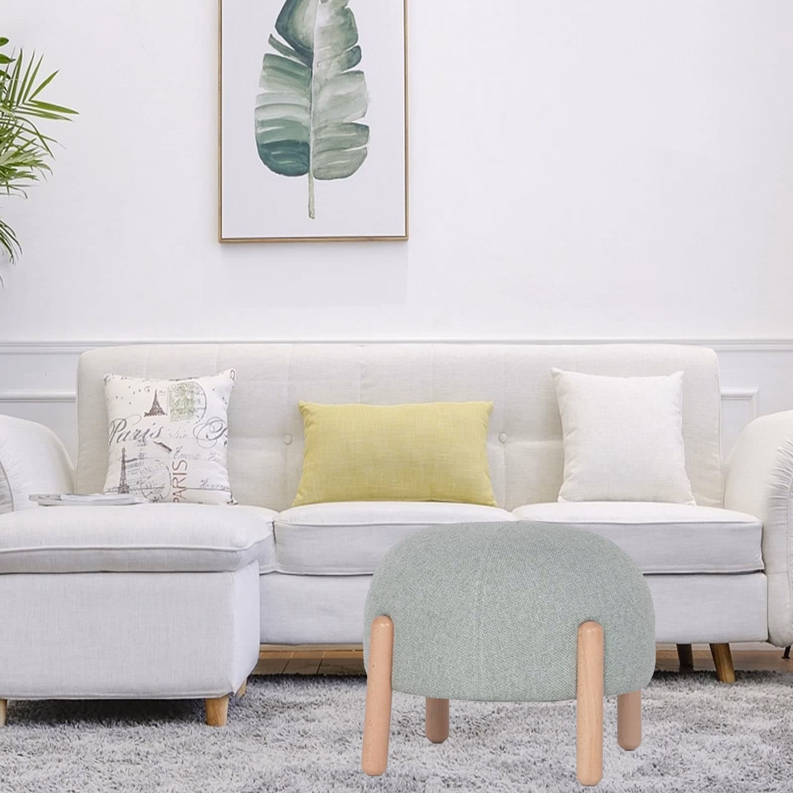 Czy w Biedronce są stołki?