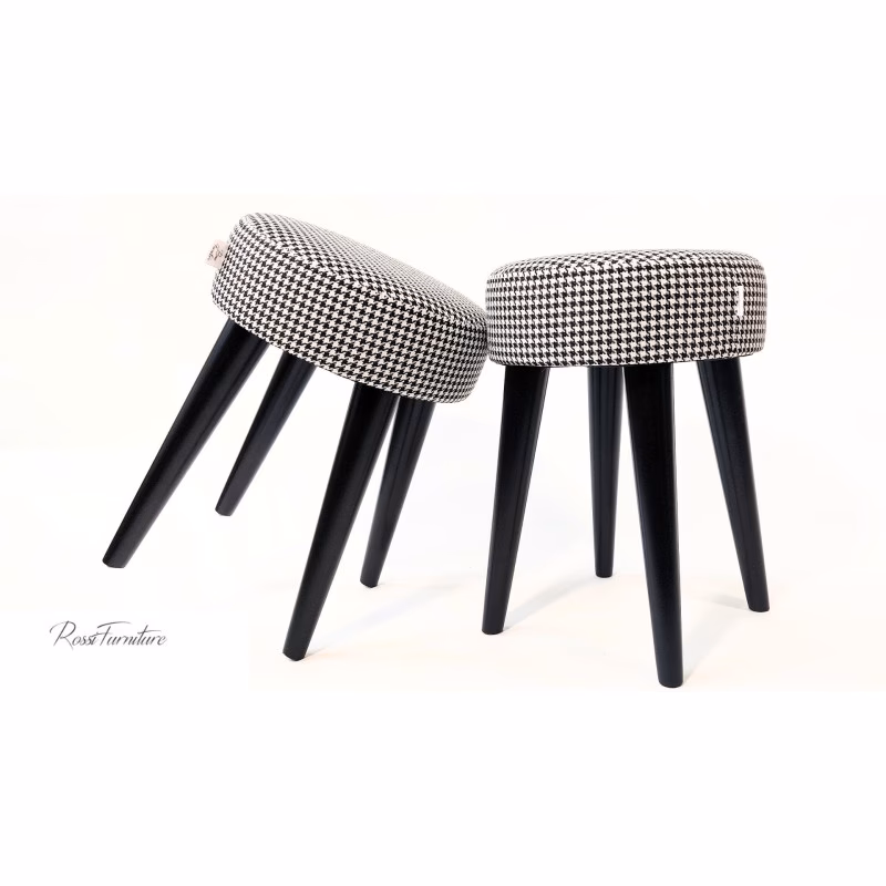 Jaki materiał na stołek tapicerowany?