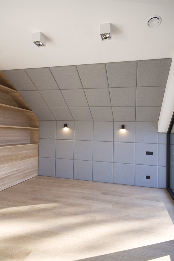 Co daje tapicerowane ściany?