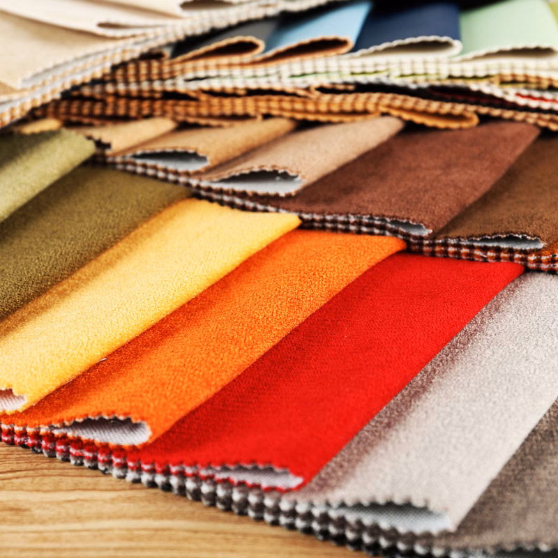 Jak znaleźć dobrego tapicera w Łomiankach?