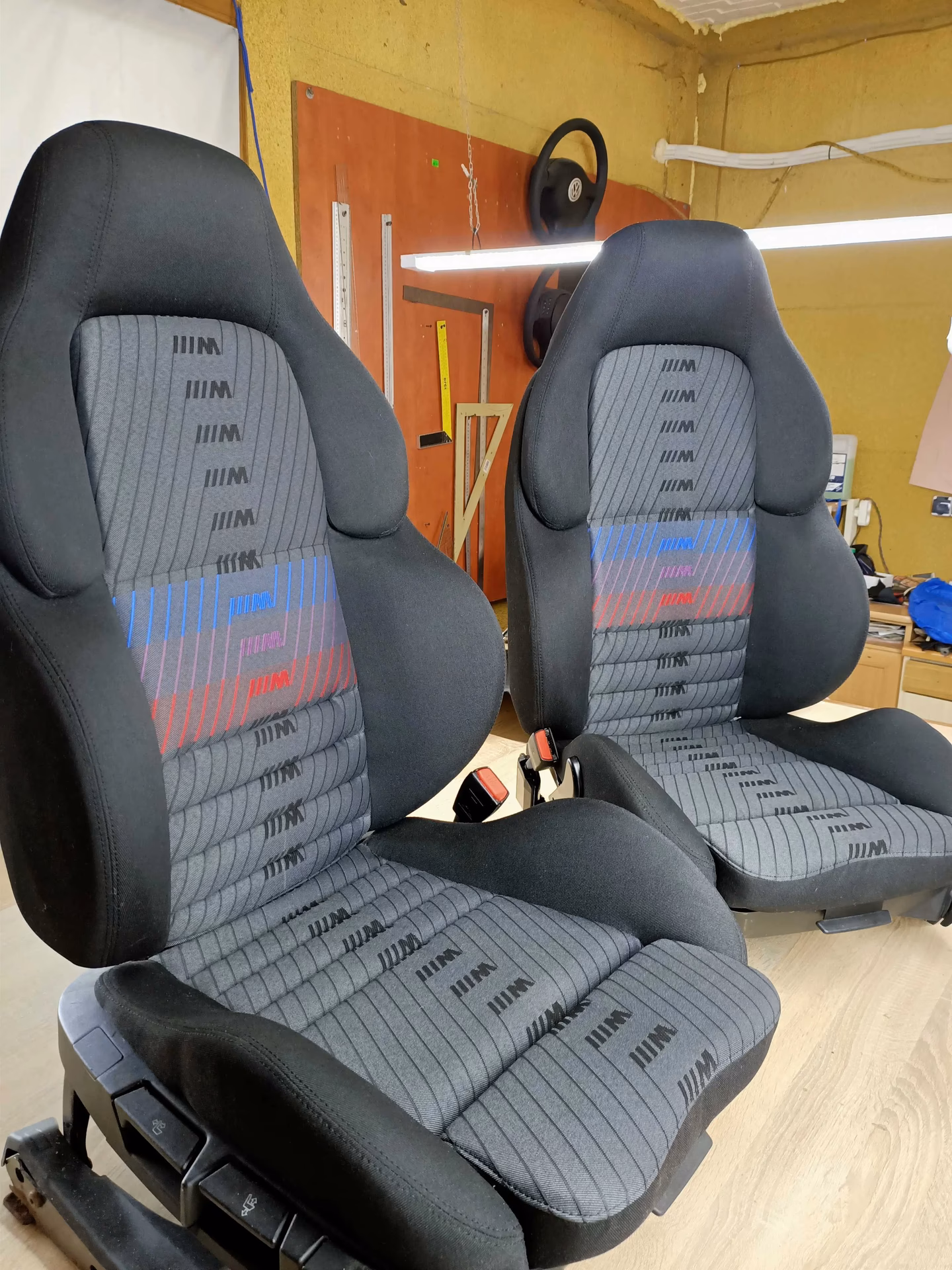 Ile kosztuje tapicerka samochodowa?