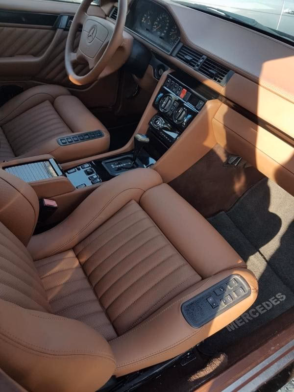 Czym wyczyścić tapicerkę samochodową?