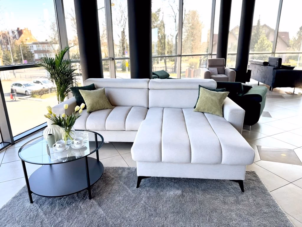 Czy we Wrocławiu są sklepy z meblami?