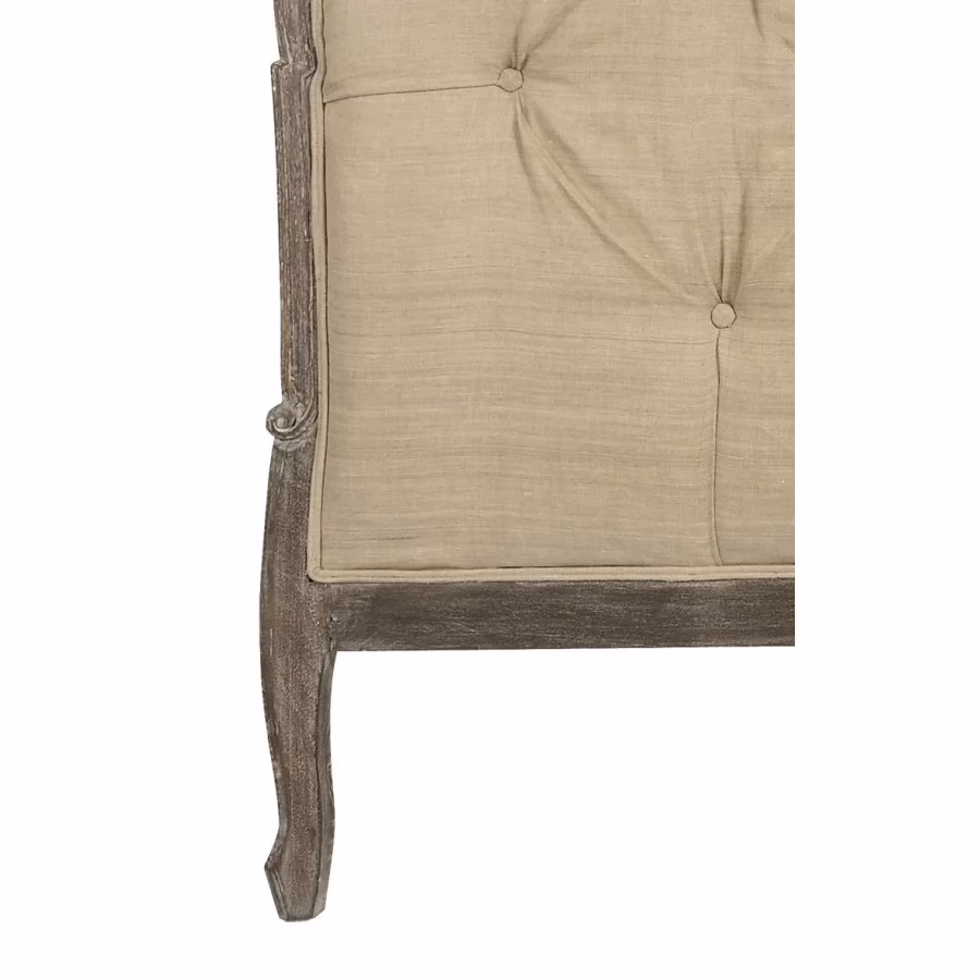 Jak czyścić zagłówek tapicerowany?