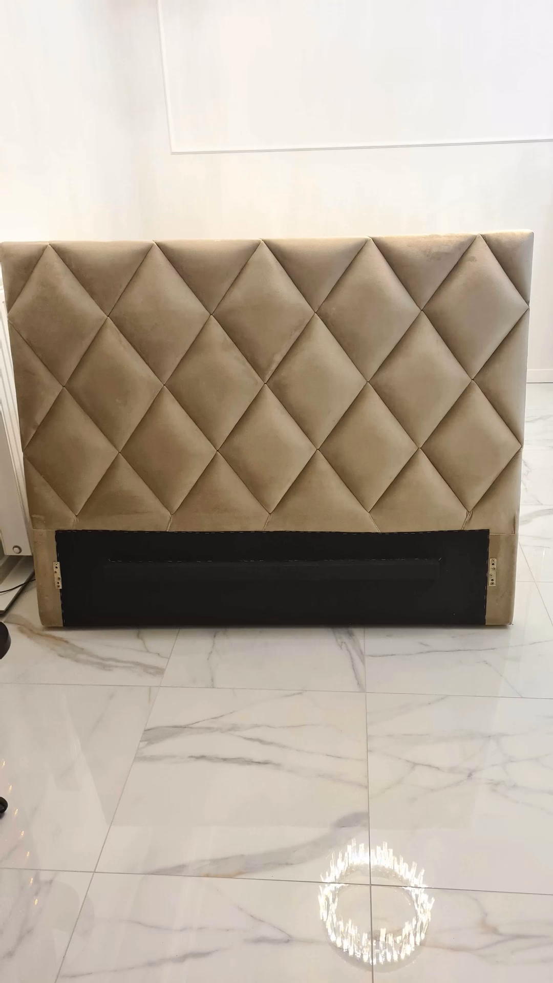 Ile kosztuje zagłówek tapicerowany na wymiar?